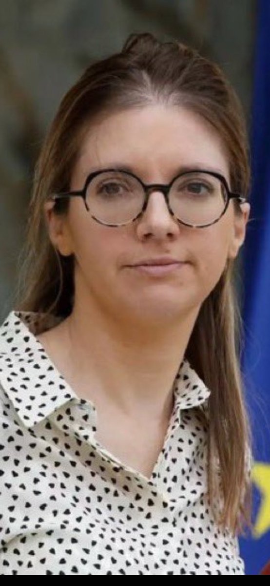 Elle envisage d’être candidate.
À la présidence.
De la République.
Désolé pour <a href="/le_gorafi/">Le Gorafi</a>.
Qui va devoir déposer le bilan.