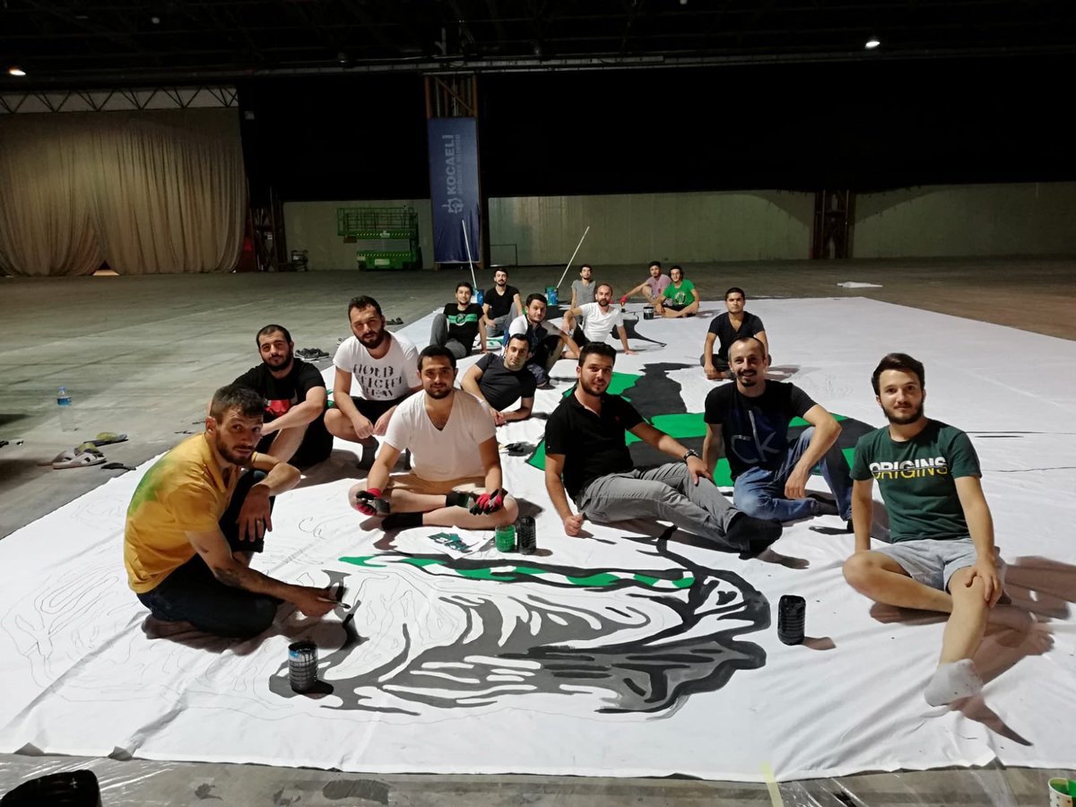 bizden elit olur mu?