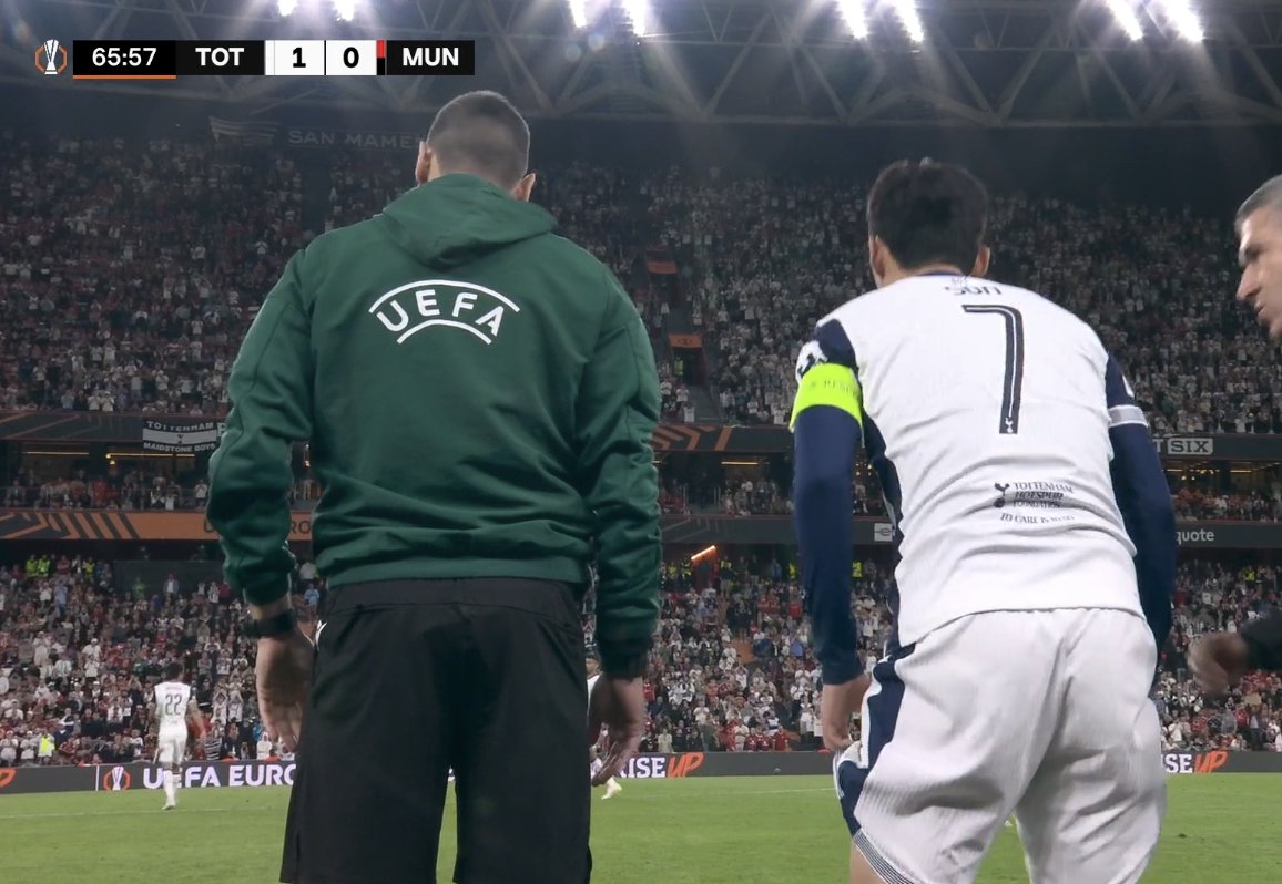 TouchlineX's tweet image. 📸 - SON IS COMING ON!