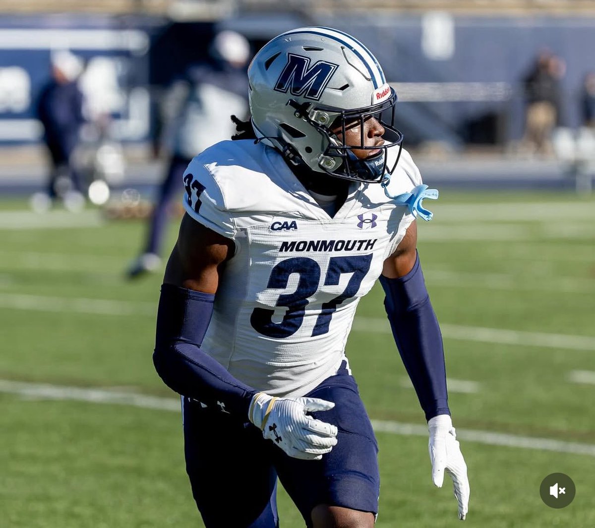 Alexander “Showtime” Williams 26’ DB (@showtime15_) on Twitter photo After a conversation with <a href="/lew_walk7/">Lewis Walker</a> I am blessed to receive my 6th D1 offer from <a href="/MUHawksFB/">Monmouth Football</a> <a href="/JuiceWa45/">Coach Juice Walker DB Nation</a> <a href="/CoachMartinESA/">Coach Martin</a> <a href="/ValdamarTBrower/">Valdamar Brower</a> <a href="/Watson_718/">William Watson</a> <a href="/CentralFB413/">Springfield Central Football</a> <a href="/32_Degrees/">Matt Lawrence</a> After a conversation with <a href="/lew_walk7/">Lewis Walker</a> I am blessed to receive my 6th D1 offer from <a href="/MUHawksFB/">Monmouth Football</a> <a href="/JuiceWa45/">Coach Juice Walker DB Nation</a> <a href="/CoachMartinESA/">Coach Martin</a> <a href="/ValdamarTBrower/">Valdamar Brower</a> <a href="/Watson_718/">William Watson</a> <a href="/CentralFB413/">Springfield Central Football</a> <a href="/32_Degrees/">Matt Lawrence</a>