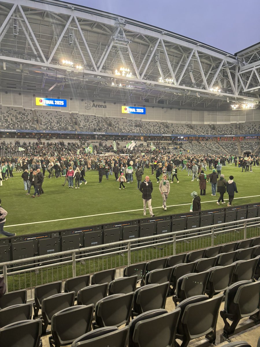 Liberty Simons tweet media