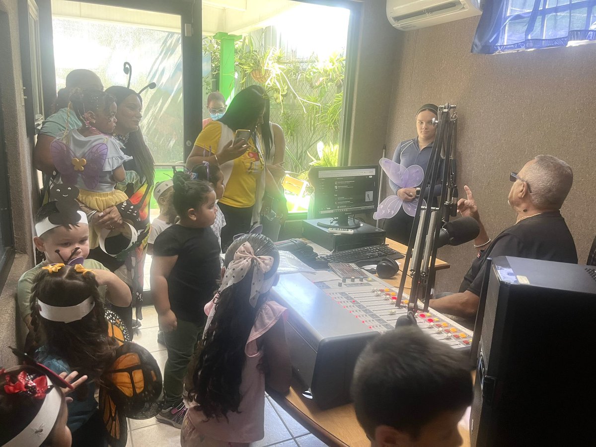 Casa Pueblo (@casapuebloorg) on Twitter photo Los niños y las niñas del Head Start de Adjuntas nos visitaron, aprendieron sobre las mariposas, estuvieron en la radio y quedaron tan encantados que no querían irse.
Coordina tu visita de grandes o chicos llamando al 787-829-4842 o escribe a casapueblo.correo@gmail.com. Los niños y las niñas del Head Start de Adjuntas nos visitaron, aprendieron sobre las mariposas, estuvieron en la radio y quedaron tan encantados que no querían irse.
Coordina tu visita de grandes o chicos llamando al 787-829-4842 o escribe a casapueblo.correo@gmail.com.