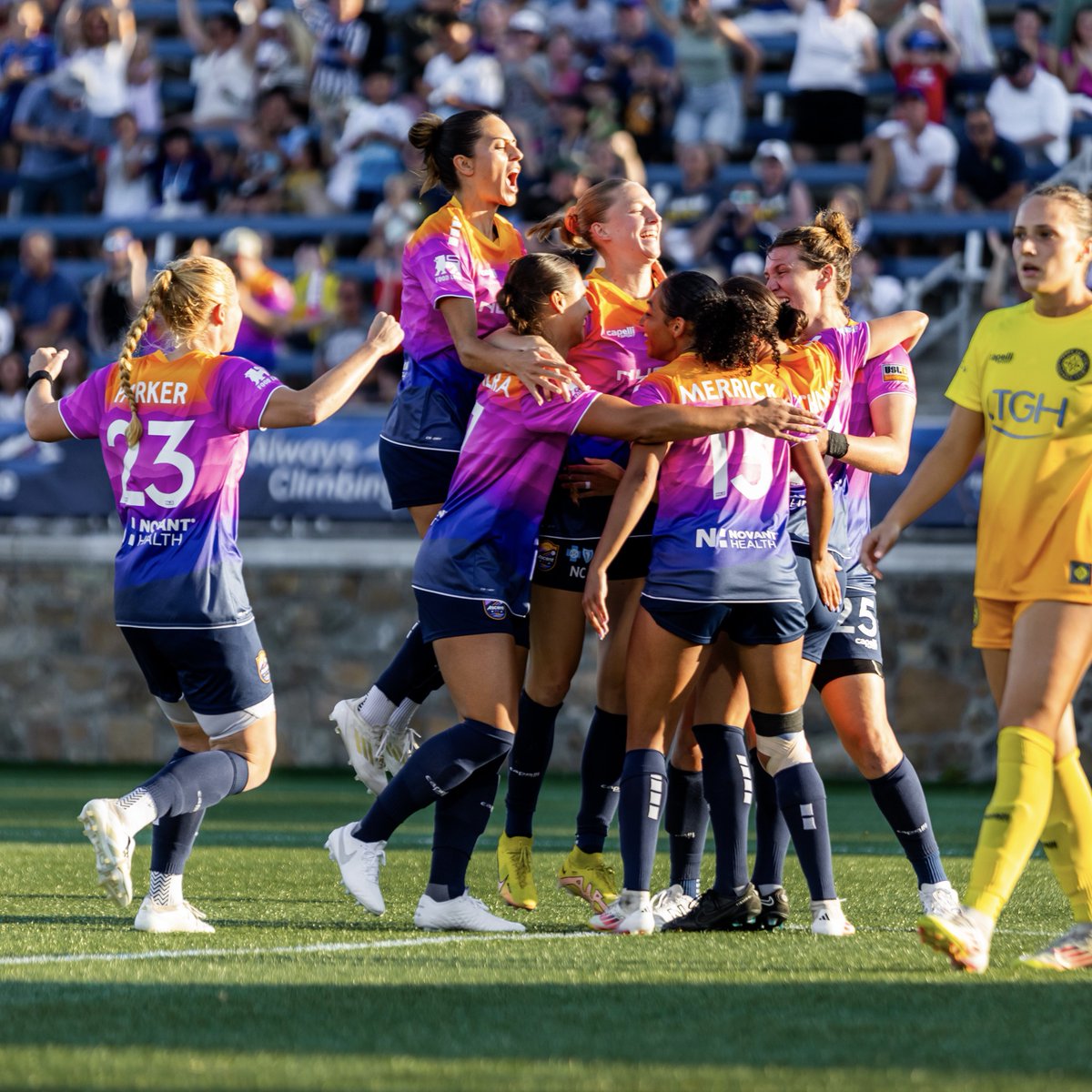 IT’S OUR TIME, CHARLOTTE! 🌄

The Queen City begins the climb for the crown Sunday, June 8! Get your semi-final tickets TODAY ⬇️
etix.com/ticket/c/4DF09…