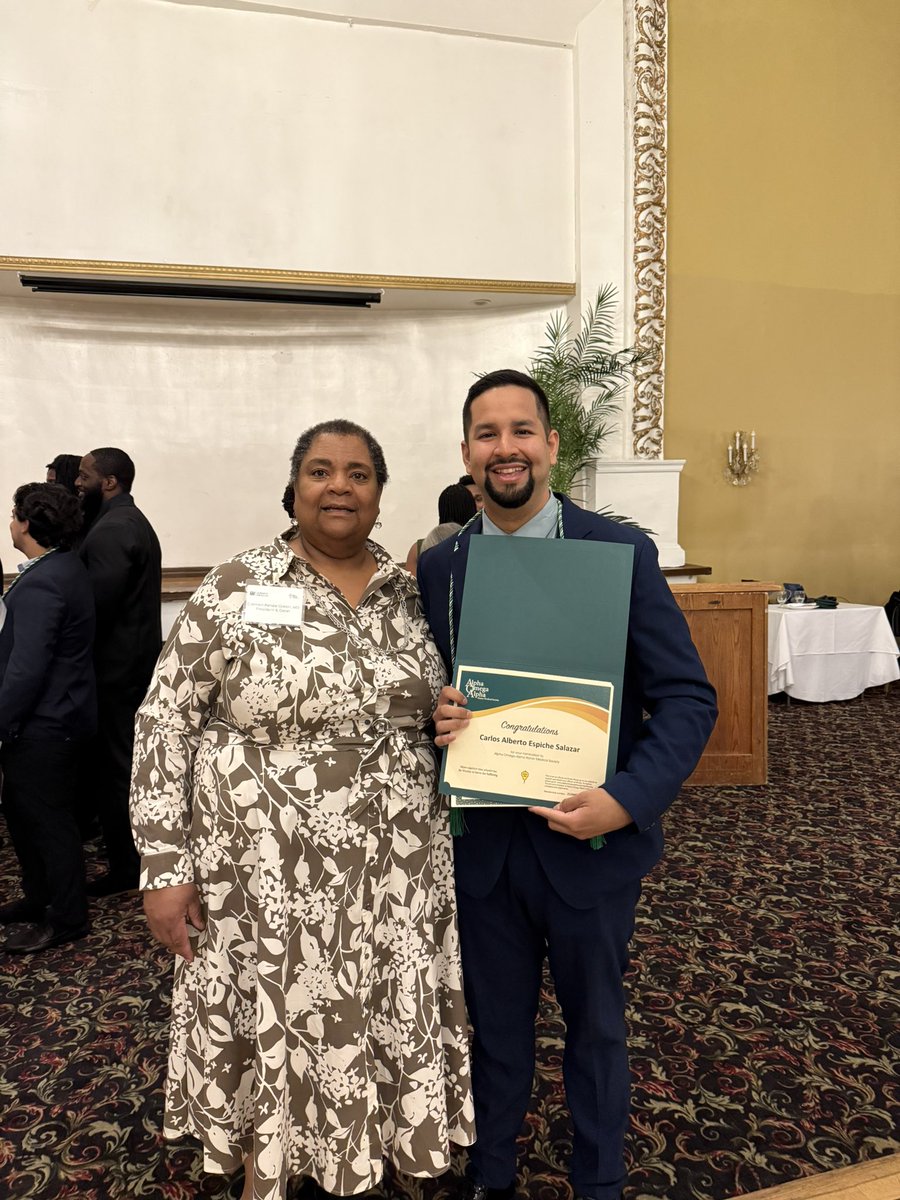 EspicheCarlos's tweet image. “Worthy to serve the suffering.” Honored to be inducted into Alpha Omega Alpha @cunymedaoa @CUNYMed XI Chapter. Grateful to share this with Dr. Mushhood Memon & to be in the same cohort as my mentor Dr. David Chong. Deeply thankful to all who’ve shaped this journey #MedTwitter