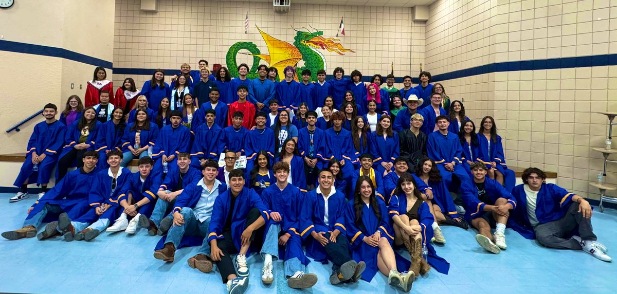PPerales (@ms_pperales) on Twitter photo π Hats off to this group of Dragons!
Virtual Learning 2021π€―
Wishing all my students great success in their next ERA of life!
Once a Dragon always a Dragon ππ
<a href="/EastwoodKnolls/">Eastwood Knolls ππ</a> <a href="/EastwoodHQ/">Eastwood High School</a> π Hats off to this group of Dragons!
Virtual Learning 2021π€―
Wishing all my students great success in their next ERA of life!
Once a Dragon always a Dragon ππ
<a href="/EastwoodKnolls/">Eastwood Knolls ππ</a> <a href="/EastwoodHQ/">Eastwood High School</a>