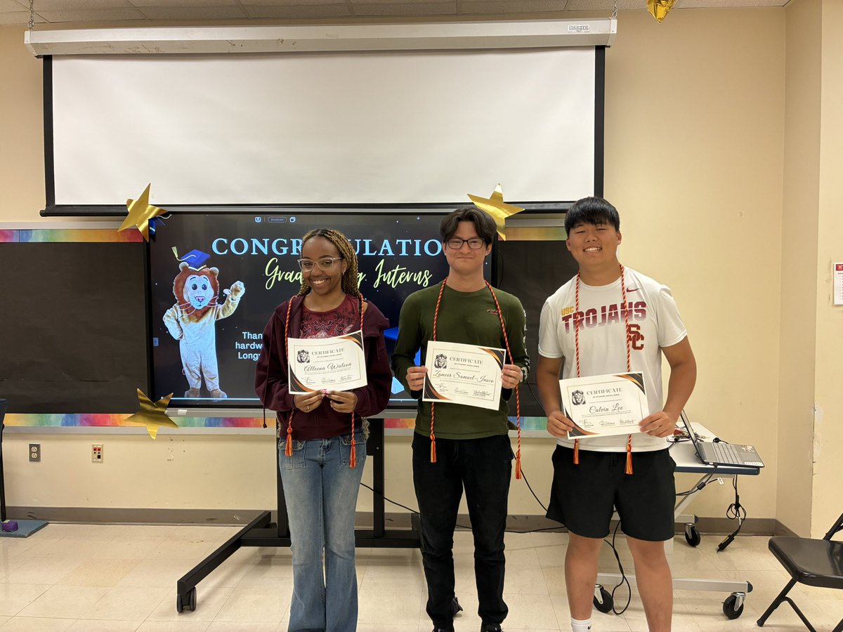Longviewlion's tweet image. Thank you to our fabulous student interns. You made a positive impact on our Longview community and we wish you all the best in your future! Keep in touch! @NorthwestJags @SenecaValleyHS @MCPS