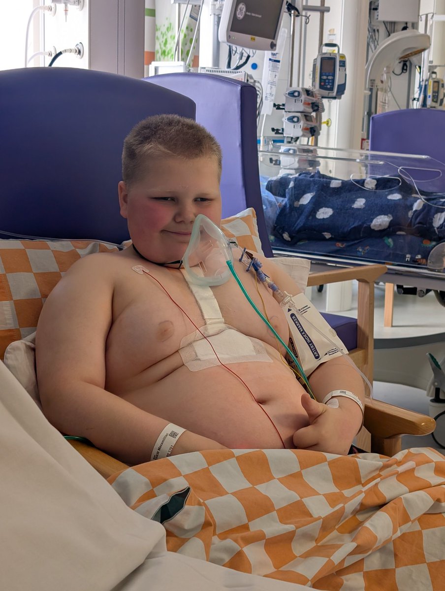 Martin Shaw tweet media