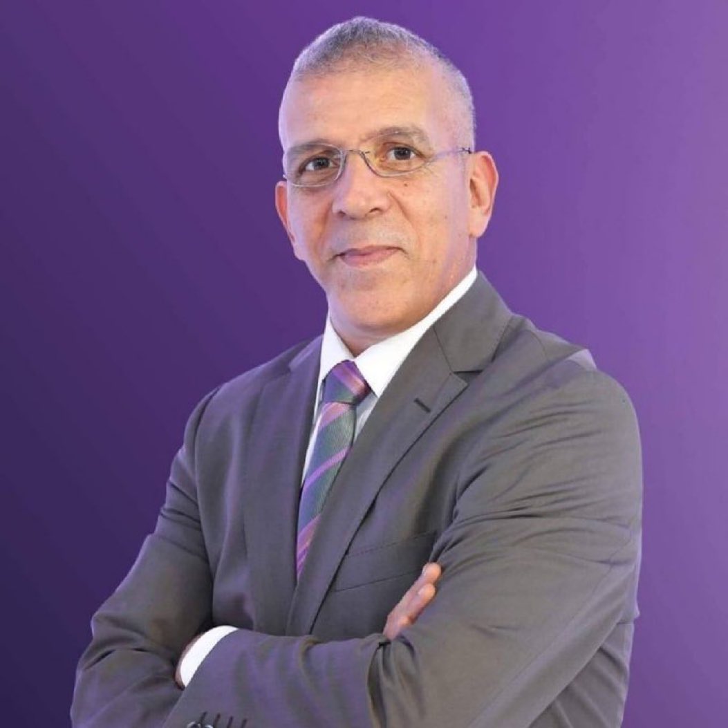 hjbtny1's tweet photo. من زمان وأنا أشوف حفيظ دراجي معلق سيء وبكل مباراة يعلقها تزيد قناعتي بهالشيء

تأليف سوالف ، أصوات غريبة ومقرفه ، تعليق سخيف ، ازعاج ماله داعي .. سيء بمعنى الكلمة ، ما أدري متى بنفتك منه ومن تعليقه 🤢 https://t.co/O8V4c8RlQP
