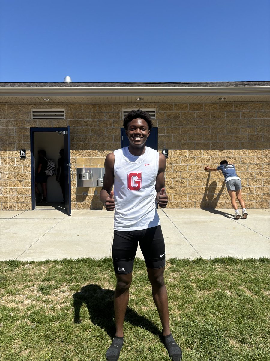 Sectional Champ and new school record holder IN HJ - 6’8.75 - Doe III