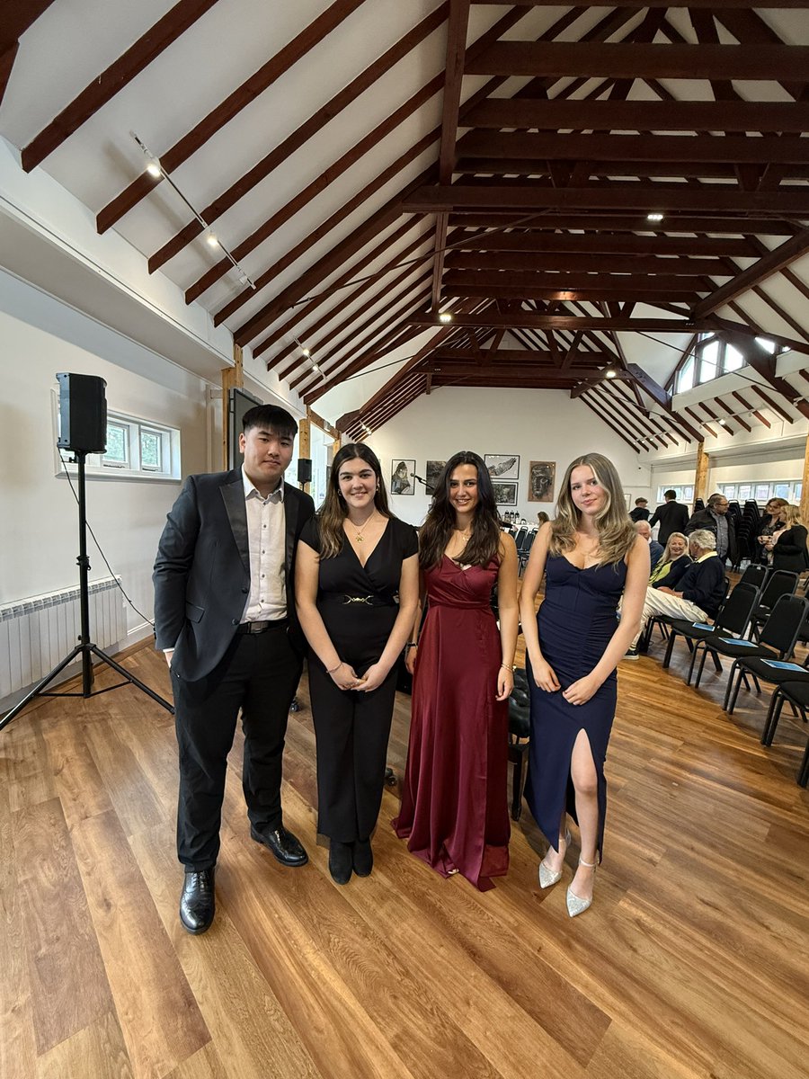 A beautiful evening of summer music provided by Josh, Maya, Pame and Ella