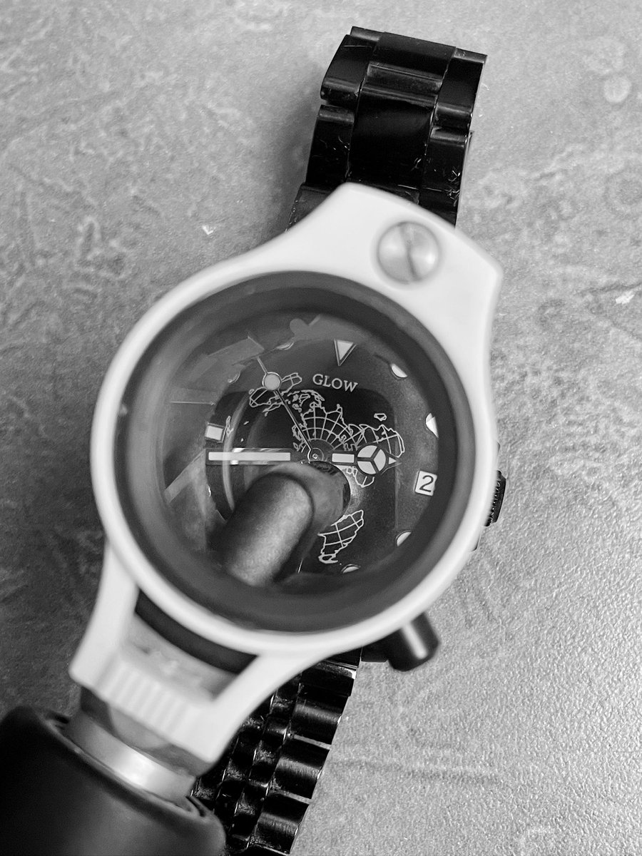 Glow Watch Co. tweet media