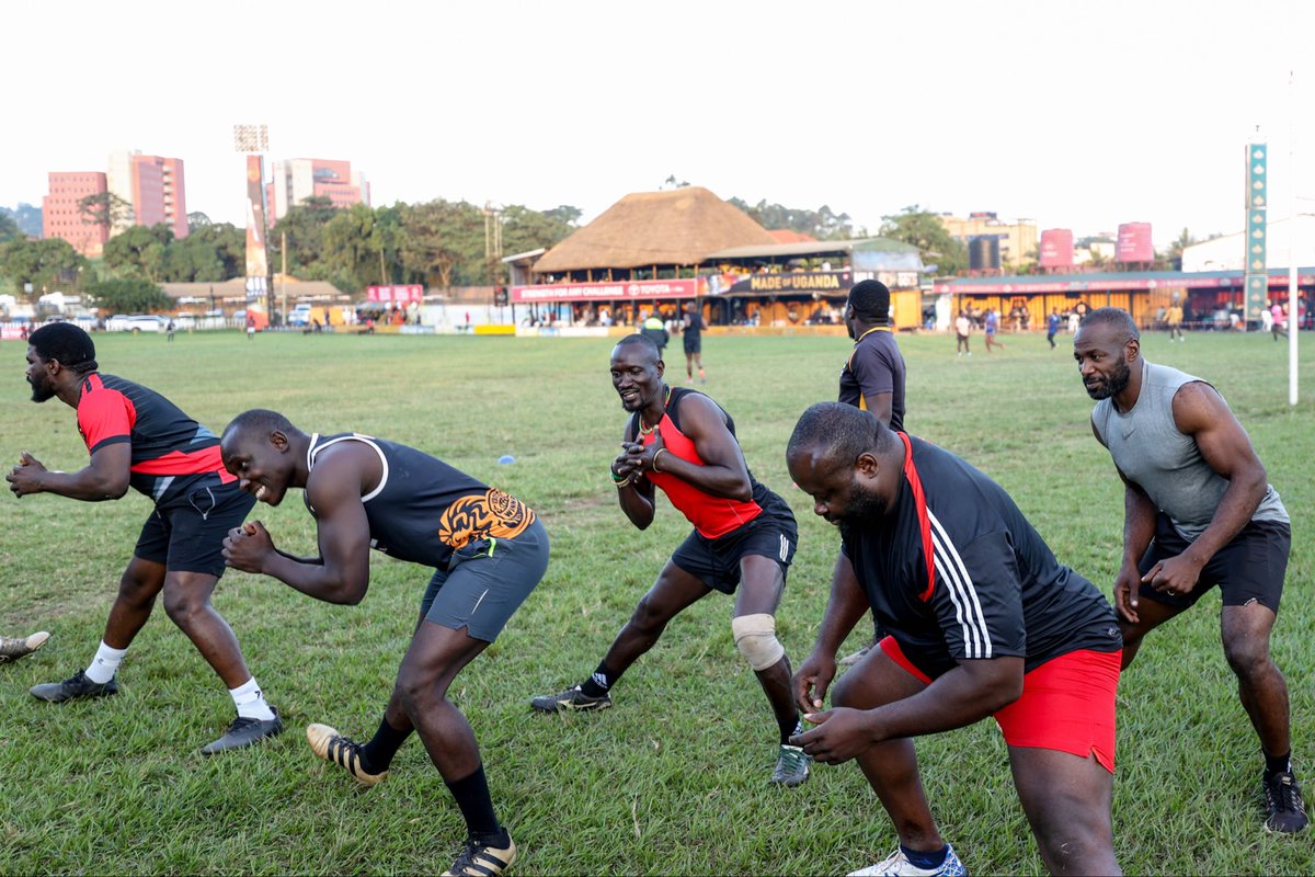 RugbyUGLegends's tweet photo. 📸 Some of the best photo moments from our training today @Kyadondo_Rugby

@BritamUganda @PepsiUganda @NBLUganda 

🎟️ Grab your match day ticket here 👇🏾https://t.co/rULDuNkNZ9… 

#LegendsCup2025
Photo Courtesy: @HWamwayi https://t.co/N7kgu9eSWH