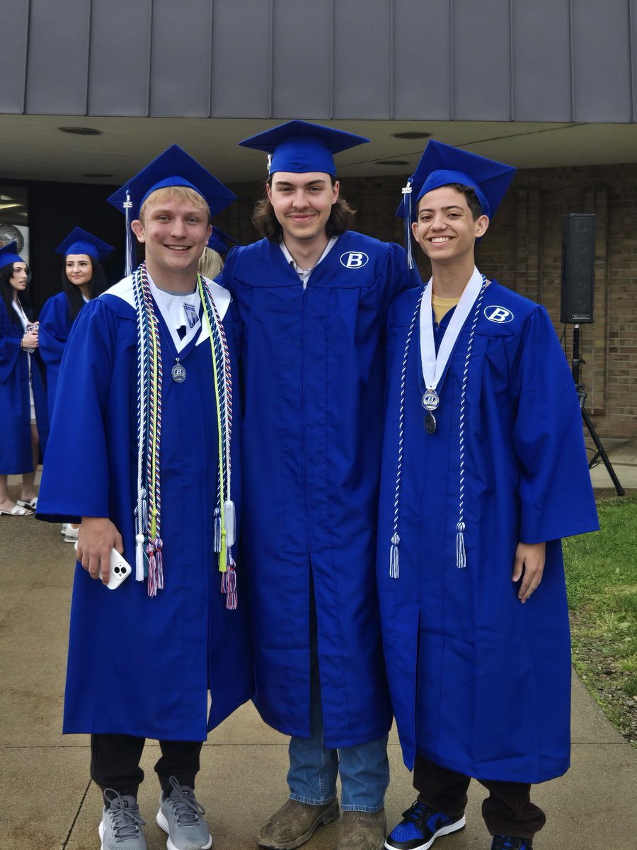 Judy Hinderer tweet media