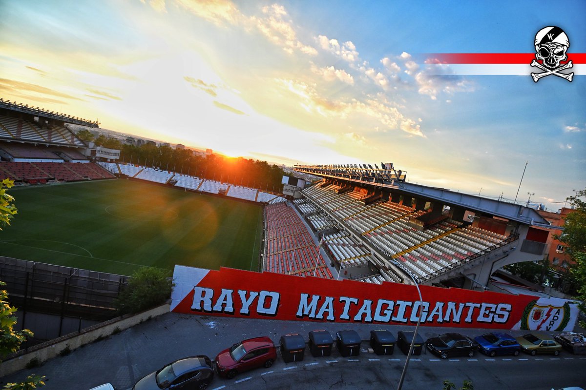 El barrio se viste de gala para su día grande.

El sábado, más que nunca…

RAYO MATAGIGANTES