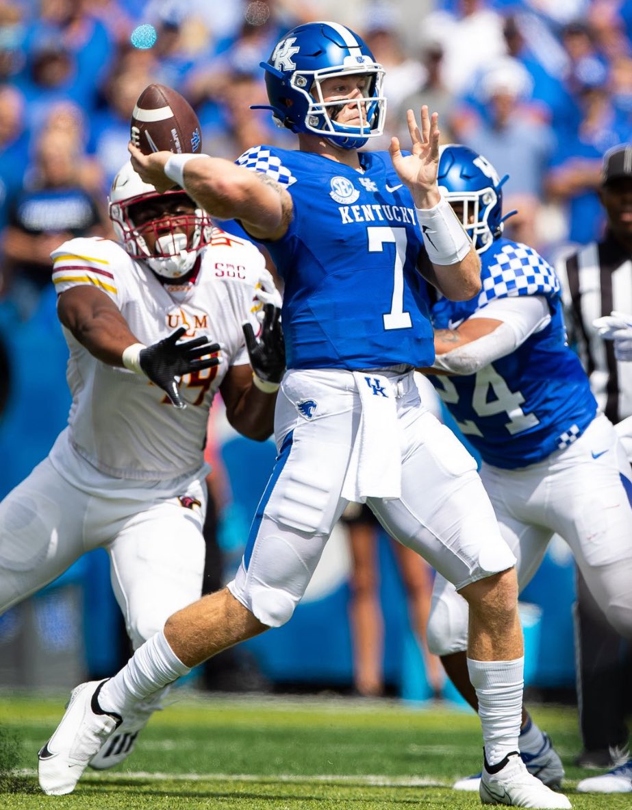 Keegan Croucher (@keegancroucher) on Twitter photo Blessed to receive an Offer from <a href="/UKFootball/">Kentucky Football</a> thank you <a href="/mhartline59/">Michael Hartline</a> <a href="/BushHamdan/">Bush Hamdan</a>
<a href="/Coach_Mella/">Bill Mella</a> <a href="/CAcatsFB1794/">Cheshire Academy Football</a> <a href="/M2_QBacademy/">M2 QB Academy</a> <a href="/TomLoy247/">Tom Loy</a> <a href="/BrianDohn247/">BrianDohn247</a> <a href="/RivalsFriedman/">Adam Friedman</a> <a href="/ChadSimmons_/">ChadSimmons</a> Blessed to receive an Offer from <a href="/UKFootball/">Kentucky Football</a> thank you <a href="/mhartline59/">Michael Hartline</a> <a href="/BushHamdan/">Bush Hamdan</a>
<a href="/Coach_Mella/">Bill Mella</a> <a href="/CAcatsFB1794/">Cheshire Academy Football</a> <a href="/M2_QBacademy/">M2 QB Academy</a> <a href="/TomLoy247/">Tom Loy</a> <a href="/BrianDohn247/">BrianDohn247</a> <a href="/RivalsFriedman/">Adam Friedman</a> <a href="/ChadSimmons_/">ChadSimmons</a>