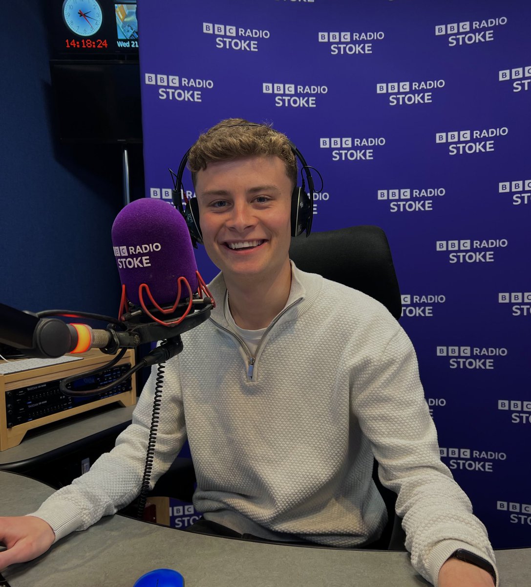 Max Hayes (@maxdhayes) on Twitter photo Today I fulfilled one of my childhood dreams, presenting a radio show live on the BBC…
When I was 12 years old I would sit in my bedroom and practice radio shows, dreaming one day I could do it for real.
A huge thank you to <a href="/mattsandoz1/">Matt Sandoz</a>, <a href="/PhilJBowers/">Phil Bowers</a> & the rest of the team ❤️ Today I fulfilled one of my childhood dreams, presenting a radio show live on the BBC…
When I was 12 years old I would sit in my bedroom and practice radio shows, dreaming one day I could do it for real.
A huge thank you to <a href="/mattsandoz1/">Matt Sandoz</a>, <a href="/PhilJBowers/">Phil Bowers</a> & the rest of the team ❤️