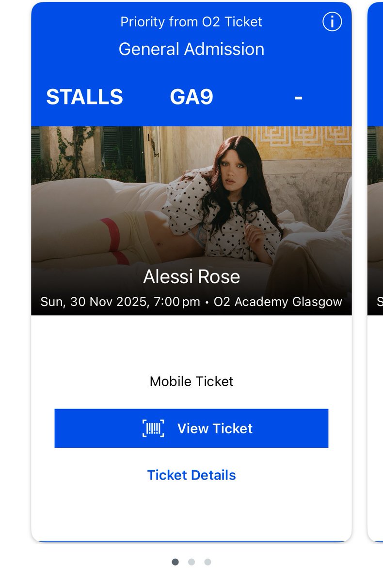 ZZOEEMM's tweet photo. .@alessir0se still absolutely gagged that you’re playing this venue hello??? anyway see u there xo https://t.co/0ROWqQQQkB
