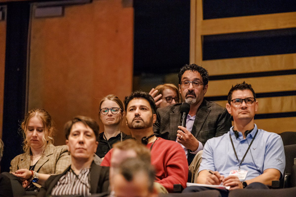 Democratic Engagement Exchange tweet media