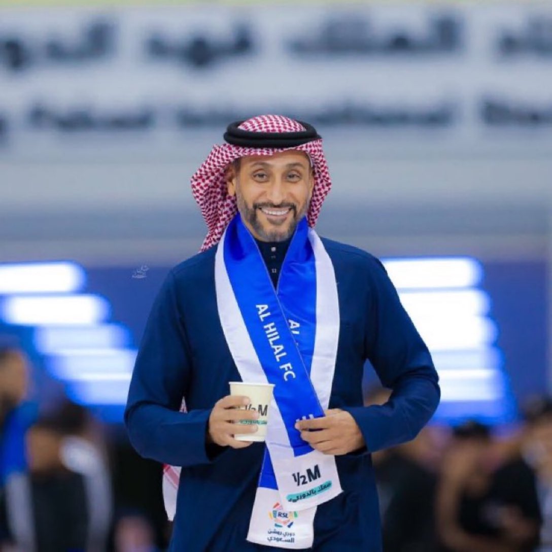 MnbrAlhilal's tweet photo. 🚨🚨🚨🚨🚨🚨💣 سامي الجابر:

بعض اللاعبين يرضون بالدكة ولا يقاىَلون من أجل اللعب أساسيًا.

هم برأيهم أن اللاعب الأجنبي قوي لذلك ينتظرون فرصتهم 🤯 https://t.co/E9hJpWZWcE
