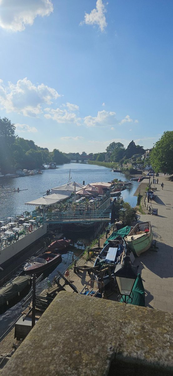 In my happy place. Wish I had the money to live here 😊