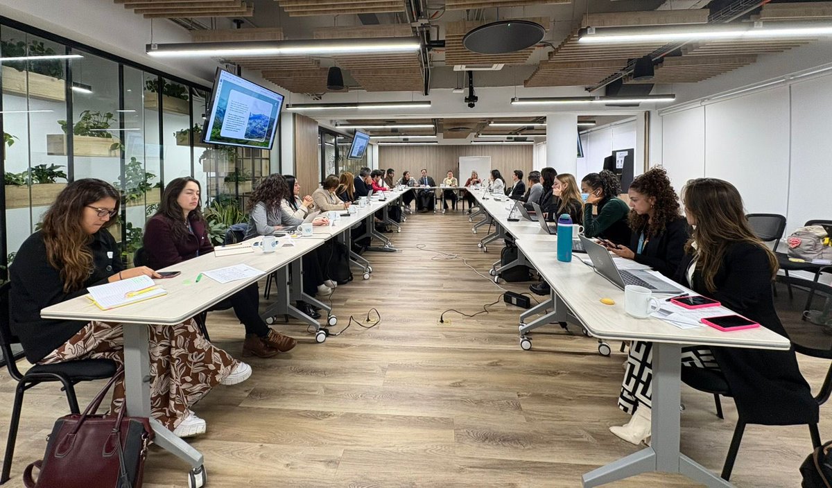 PnudColombia's tweet image. Hoy en el PNUD se realiza el Diálogo con el gobierno nacional del Plan de Trabajo Conjunto – Eje 4 del Marco de Cooperación UNSDCF.
Este espacio permite avanzar sobre los retos y oportunidades de la NDC 3.0, la hoja de ruta climática del país. 🇨🇴