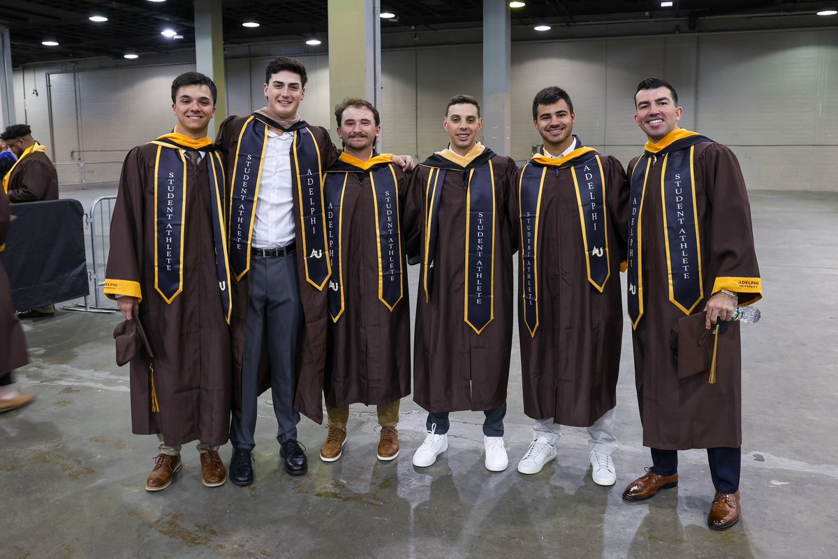 AdelphiBaseball's tweet image. Congrats to our 2025 graduating class 🎓
We’re so proud of all you accomplished at Adelphi, can’t wait to see what you do next‼️