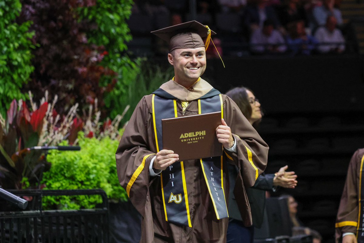 AdelphiBaseball's tweet image. Congrats to our 2025 graduating class 🎓
We’re so proud of all you accomplished at Adelphi, can’t wait to see what you do next‼️
