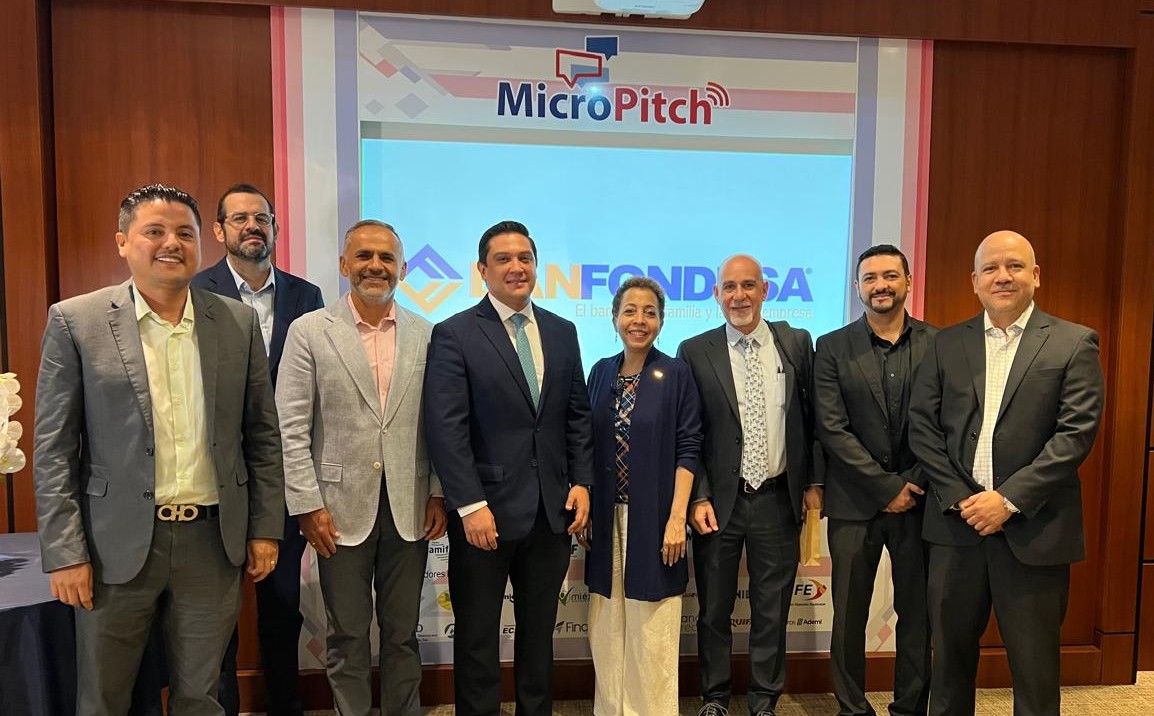 CNC, junto a BANCONAL, BID e IPACOOP, como integrantes del jurado para reconocer a emprendedores del ecosistema financiero en MicroPitch2025. ¡Felicitaciones REDPAMIF por impulsar el emprendimiento!
