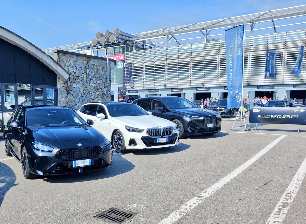 Company Car Drive tweet media