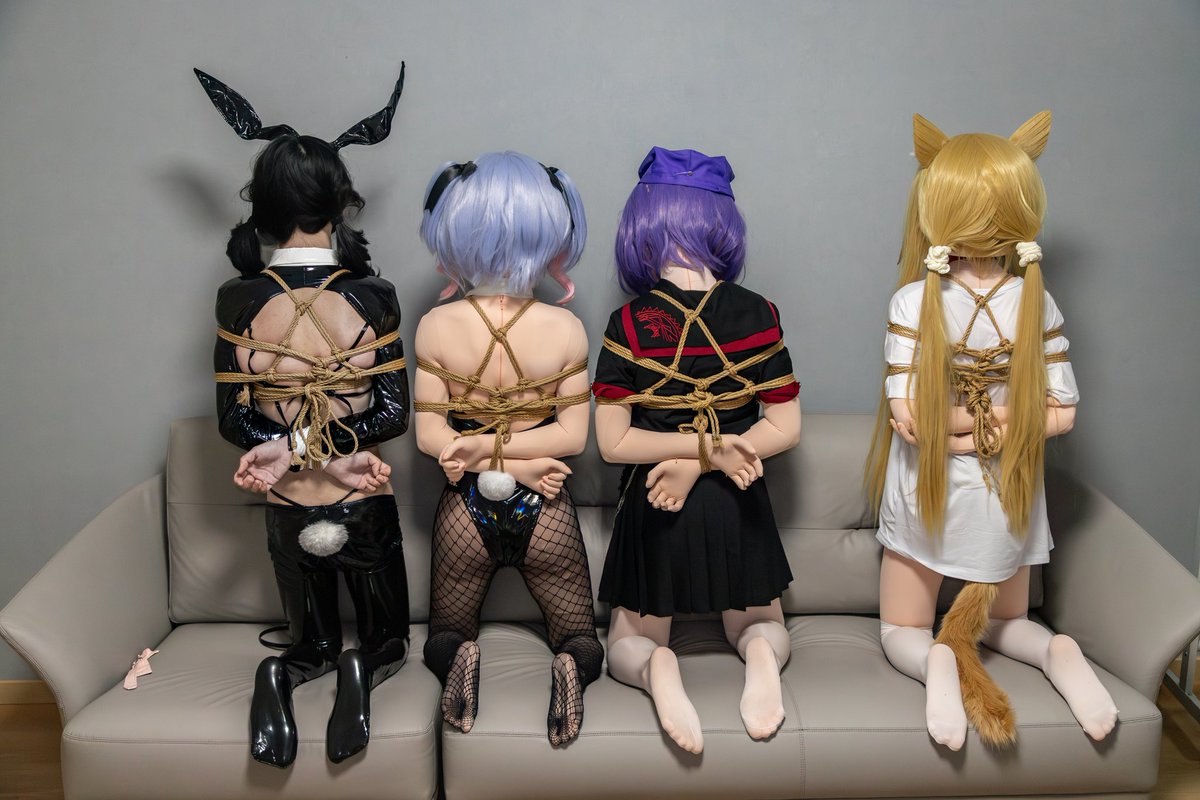 聚众开趴🃏逮捕喵⛓️‍💥
👐<a href="/ABAABAAABBABBA/">ABA</a> <a href="/Flyinglight2006/">飞光</a> <a href="/VonYoshika/">Yoshika_DK</a> <a href="/catfood_chan/">小猫粮酱♡</a>
📸🪢<a href="/TarsMark2/">梓楚 Branka</a>
#kigurumi #着ぐるみ
#2025_1st_TPLink_Conference_on_Kigurumics