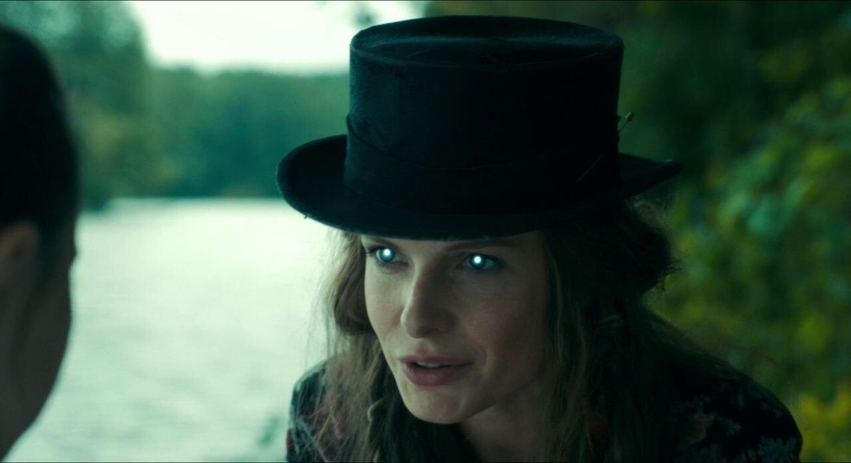 MovieEndorser's tweet photo. Rebecca Ferguson in DOCTOR SLEEP https://t.co/ptDKm7irJA