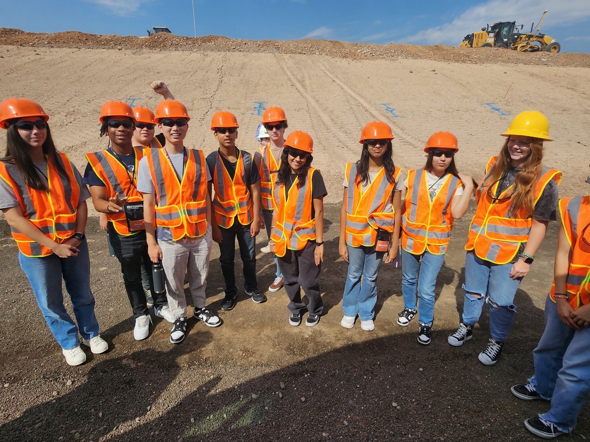 ArizonaDOT's tweet photo. The I-10 Broadway Curve Project provided opportunities for many high schoolers and college engineering students to tour the project area and see firsthand how their field of study affects us all. We’re excited to see them play a significant role in building for the future. https://t.co/lzejdH0sql