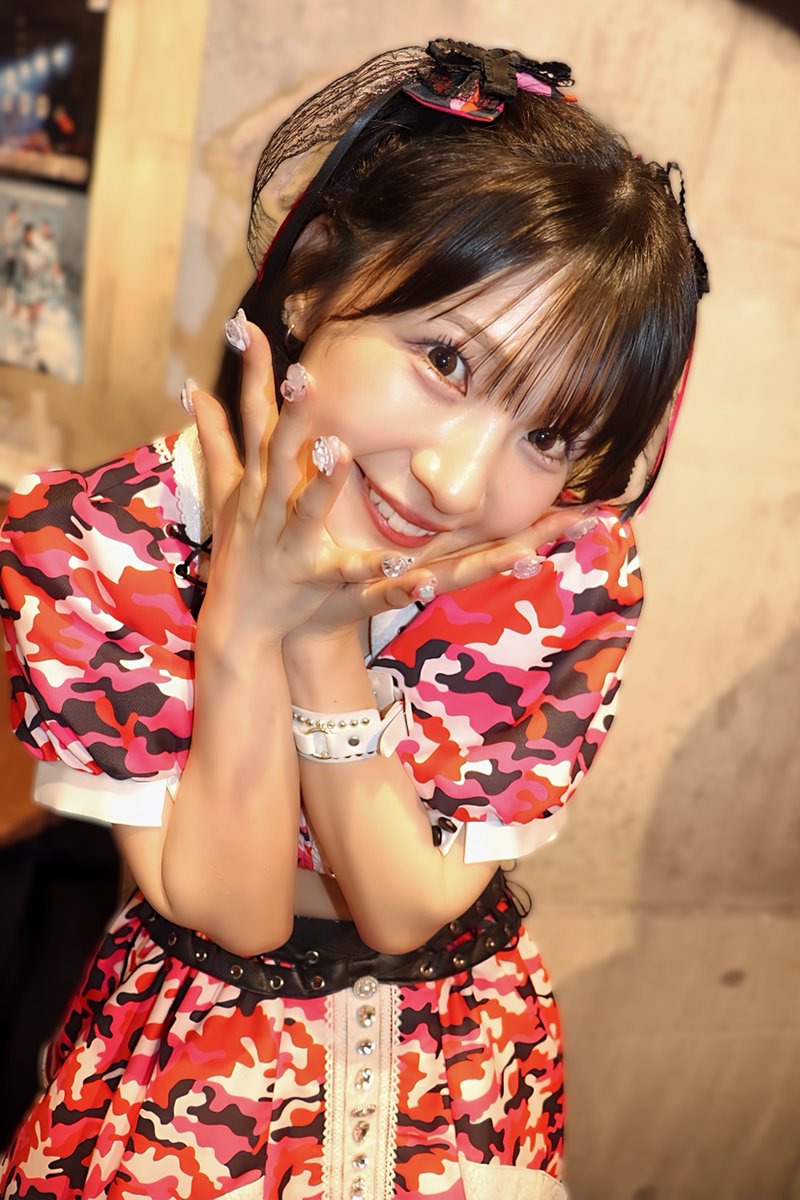 komo_1048's tweet image. 「trend continue presents #NEXTTREND」2025.5.21 渋谷VIDENT

強がりセンセーション
急なトラブルにも関わらず、カバーし合って良いライブにしようとする気持ち！

今日の📷は...
星野理沙さん！ (@tysn_risa)
リサさんと、今年は暑い夏にしよう！と誓い合いました👍

#強セン #強がりセンセーション