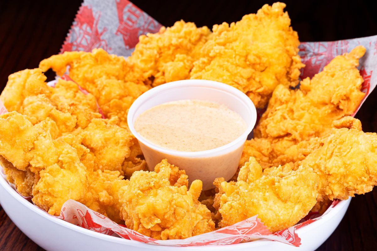 You’re not sad, you just need some Tenders 😋
.
.
.
.
#tullystenders #tullystendersarelife #tenders #chickentenders #freshneverfrozen #allnatural #alwaysfresh #allnaturalchicken