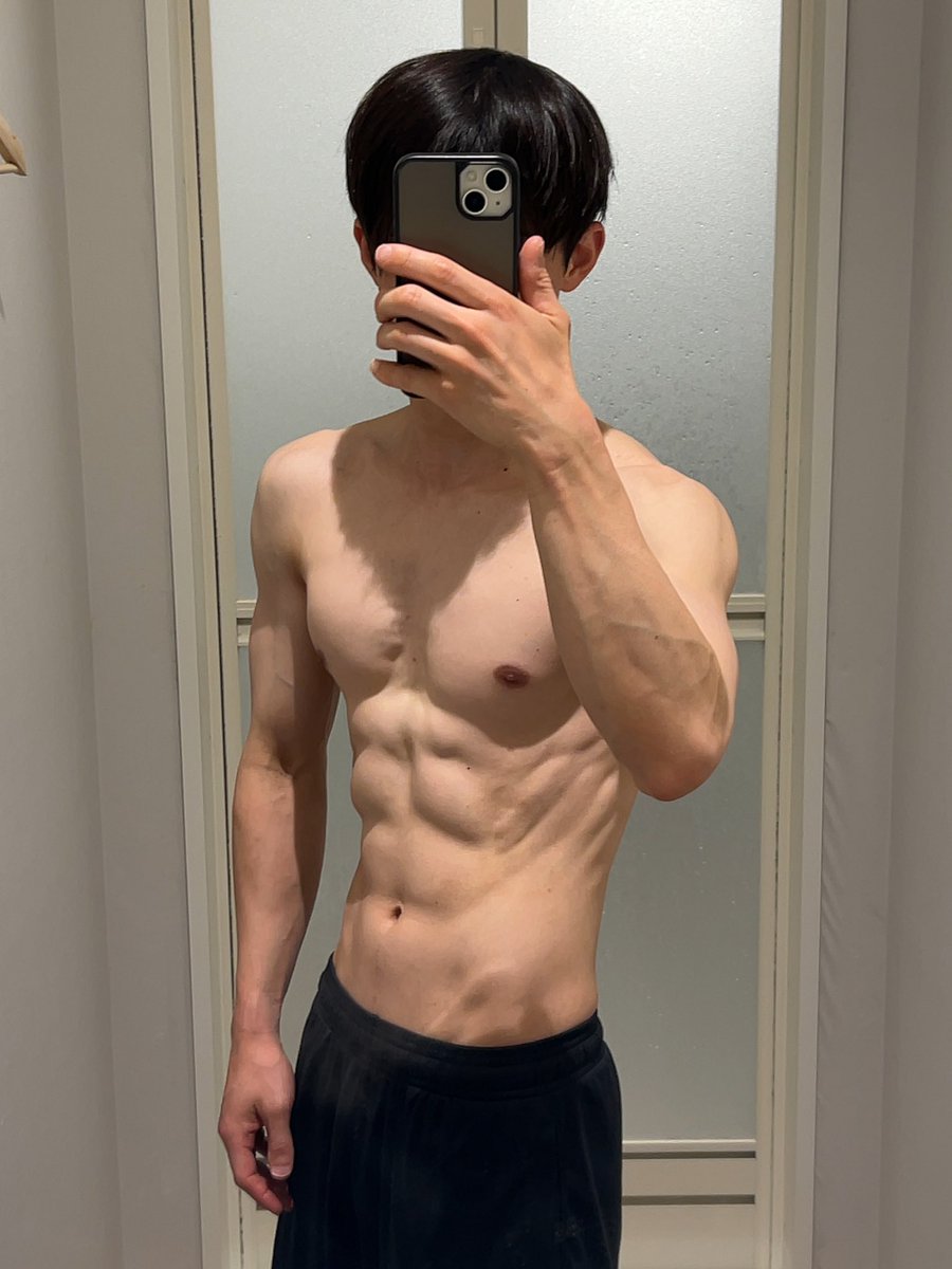 youtube.com/@menmodels?si=… #fitness