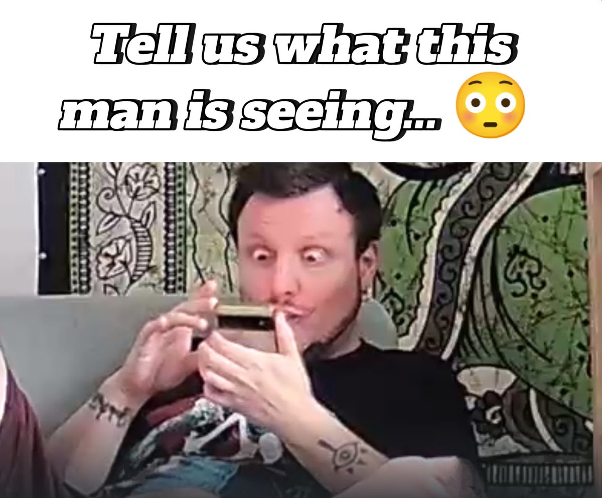 Let's play a #Game!

Tell us in comments what is on the phone... 😳🫣