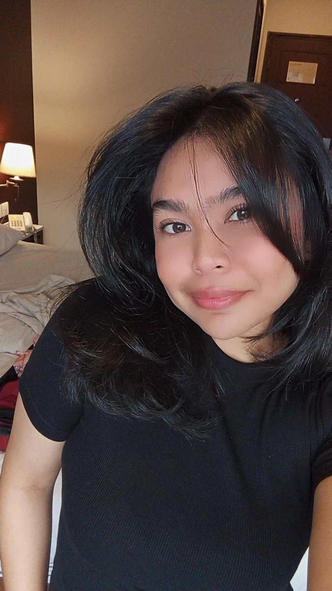 valerie🥀 tweet media