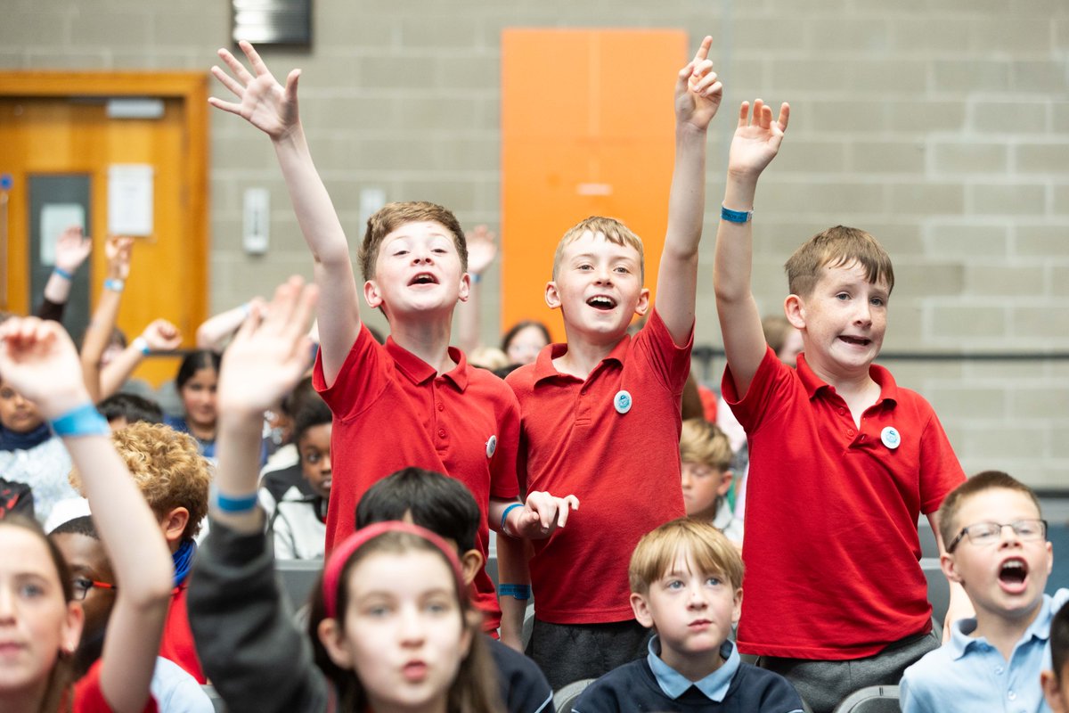 esbscienceblast's tweet image. Day two at #ESBScienceBlast Limerick!

Take a look at some of the amazing schools that brought their creativity to @UL today 🚀💡Thank you to everyone who took part, we can&apos;t wait for tomorrow already!

#STEMEducation #RDS