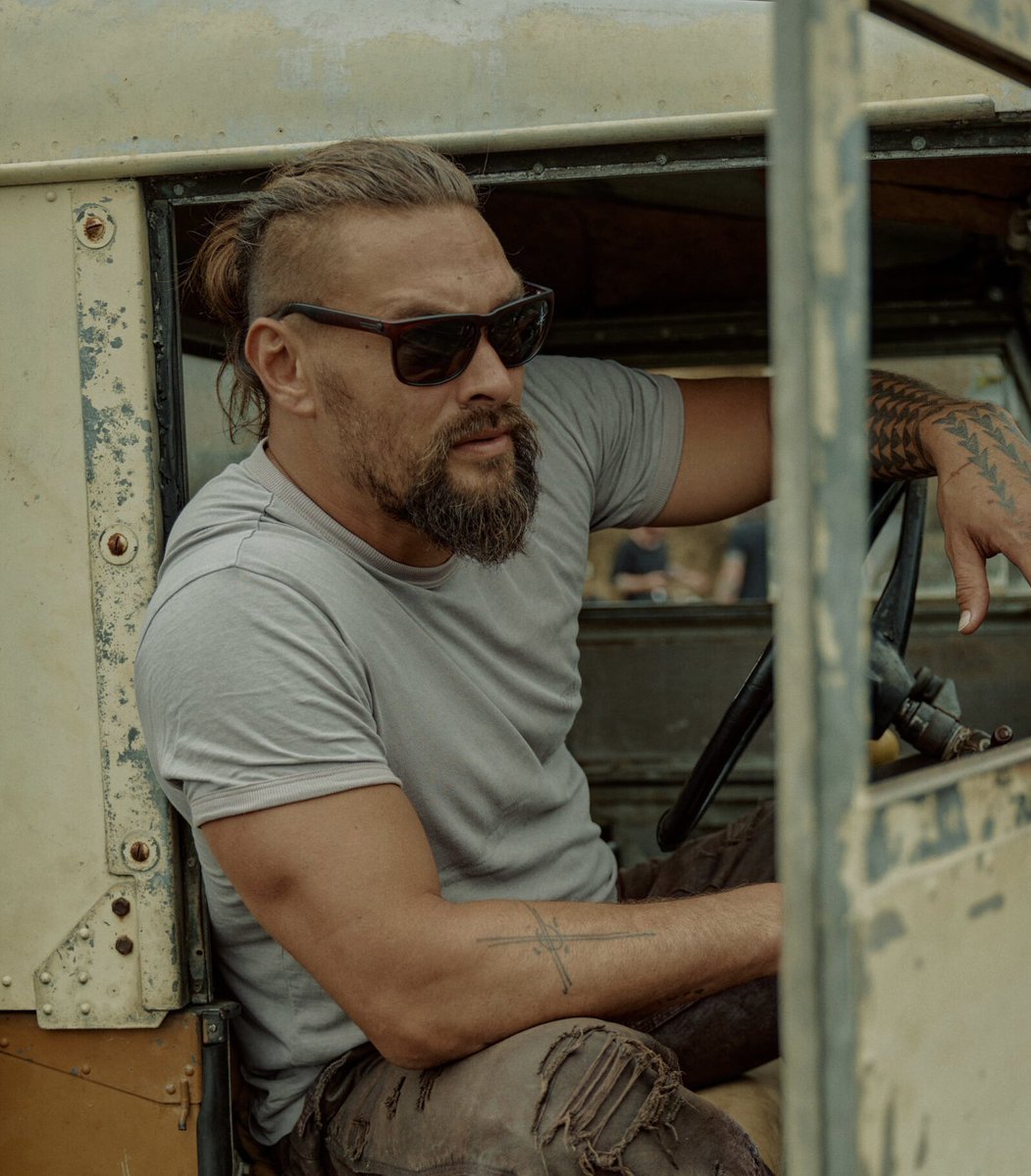 DiscussingFilm's tweet image. Jason Momoa and Roman Reigns are in talks to star in the live-action ‘STREET FIGHTER’ movie.
(Source: Deadline)