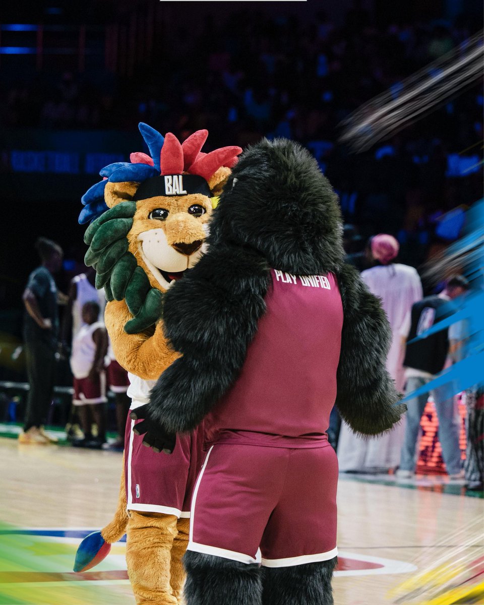 Kigali2025's tweet image. Our gorilla mascot made a surprise appearance at BAL — teaming up with the incredible Special Olympics athletes and sharing the court with none other than Baba, the BAL mascot himself! 🦍🏀🔥 #BAL5 #SpecialOlympics #UnityInSport #GorillaMeetBaba