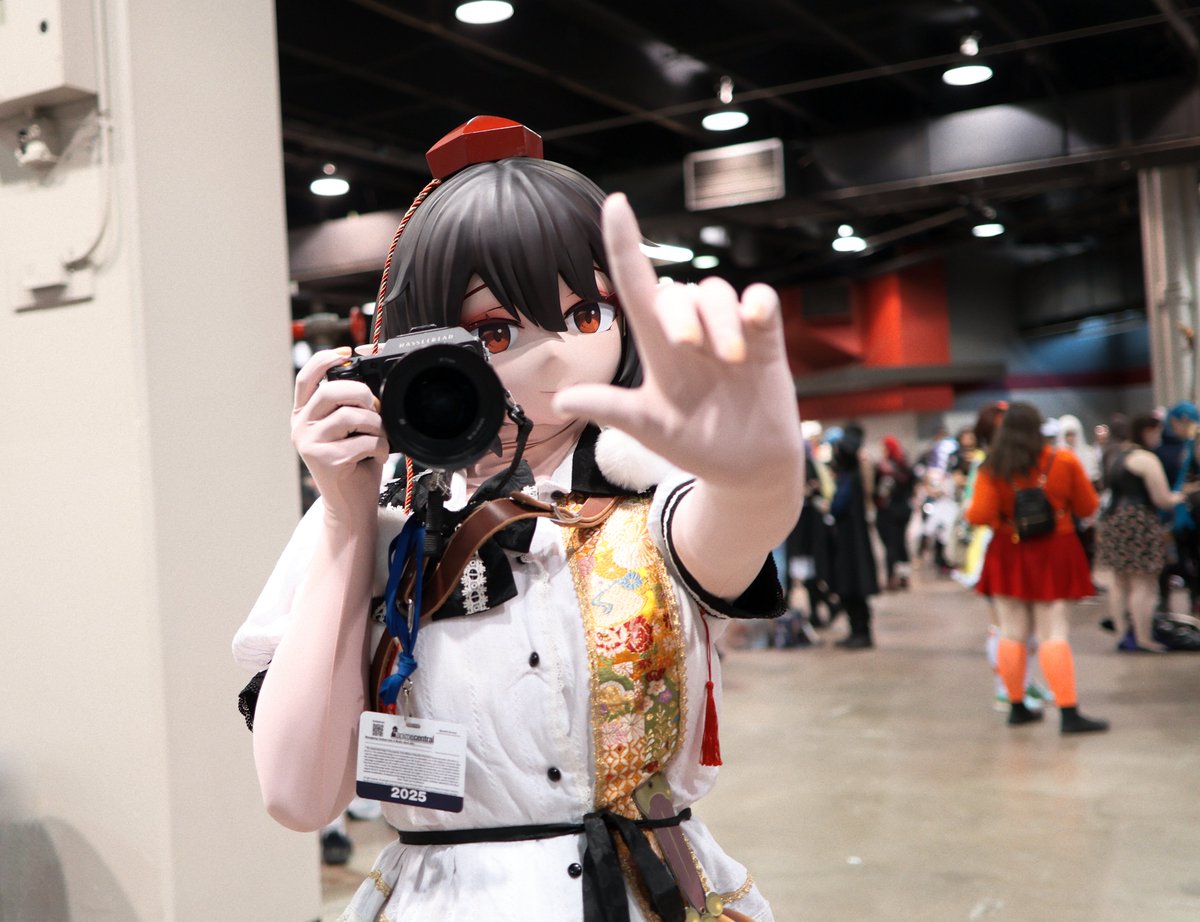 guess you could call this a double spoiler

📸: <a href="/laseryabai/">LaserYabai 🔜 Anime North!</a>