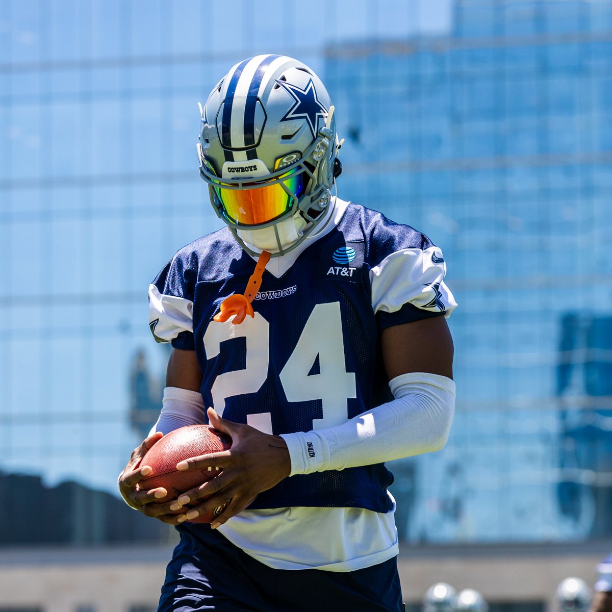 dallascowboys's tweet photo. pluggin' away 🚀

#DallasCowboys | @Invisalign https://t.co/G6azRGgED0