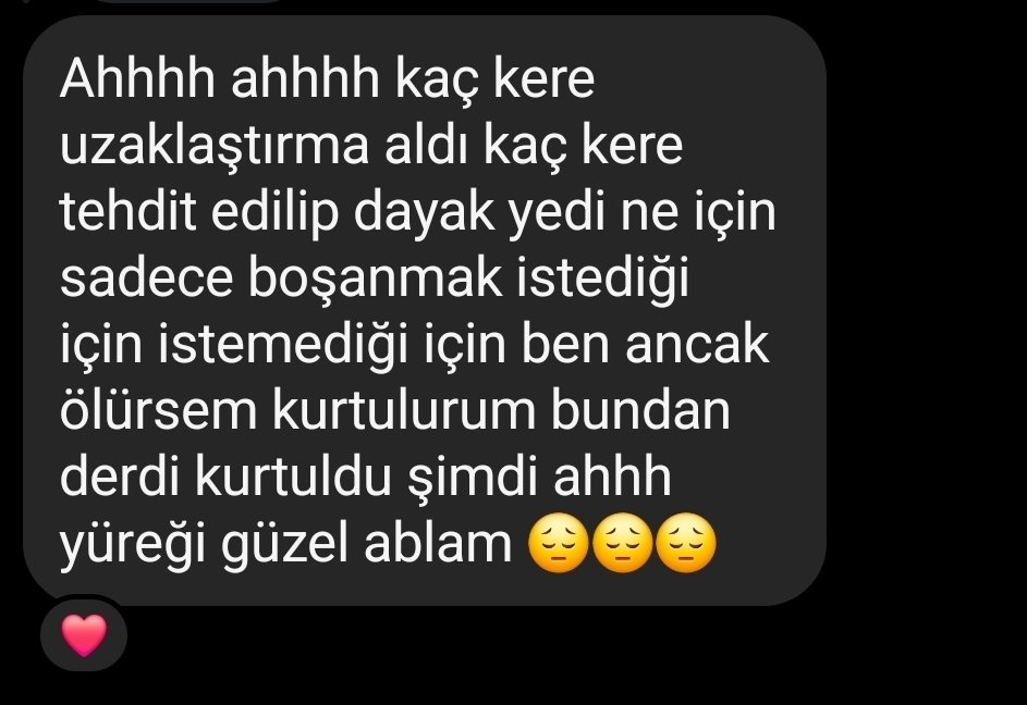 cafernalcaci's tweet photo. Bugün bir hastanede ayrıldığı eşi tarafından pompalı tüfekle öldürülen E. K. 4 kez uzaklaştırma kararı aldığı ve defalarca kez şiddete uğradığı ortaya çıktı.😔 "Kadın Şiddetine Hayır." https://t.co/SYzmXI0CCq