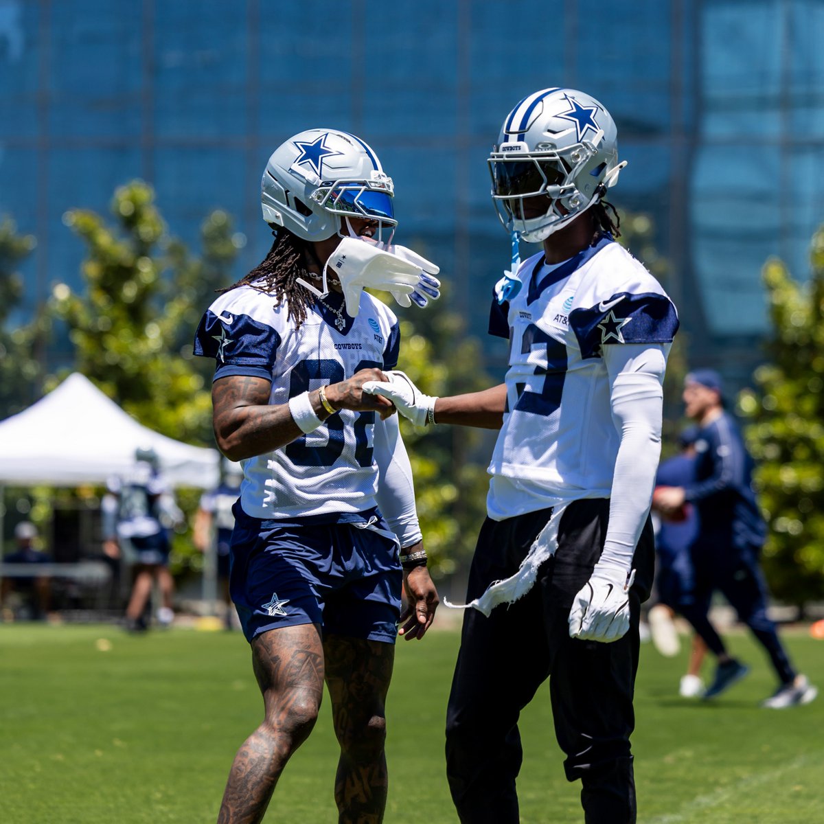 dallascowboys's tweet photo. pluggin' away 🚀

#DallasCowboys | @Invisalign https://t.co/G6azRGgED0