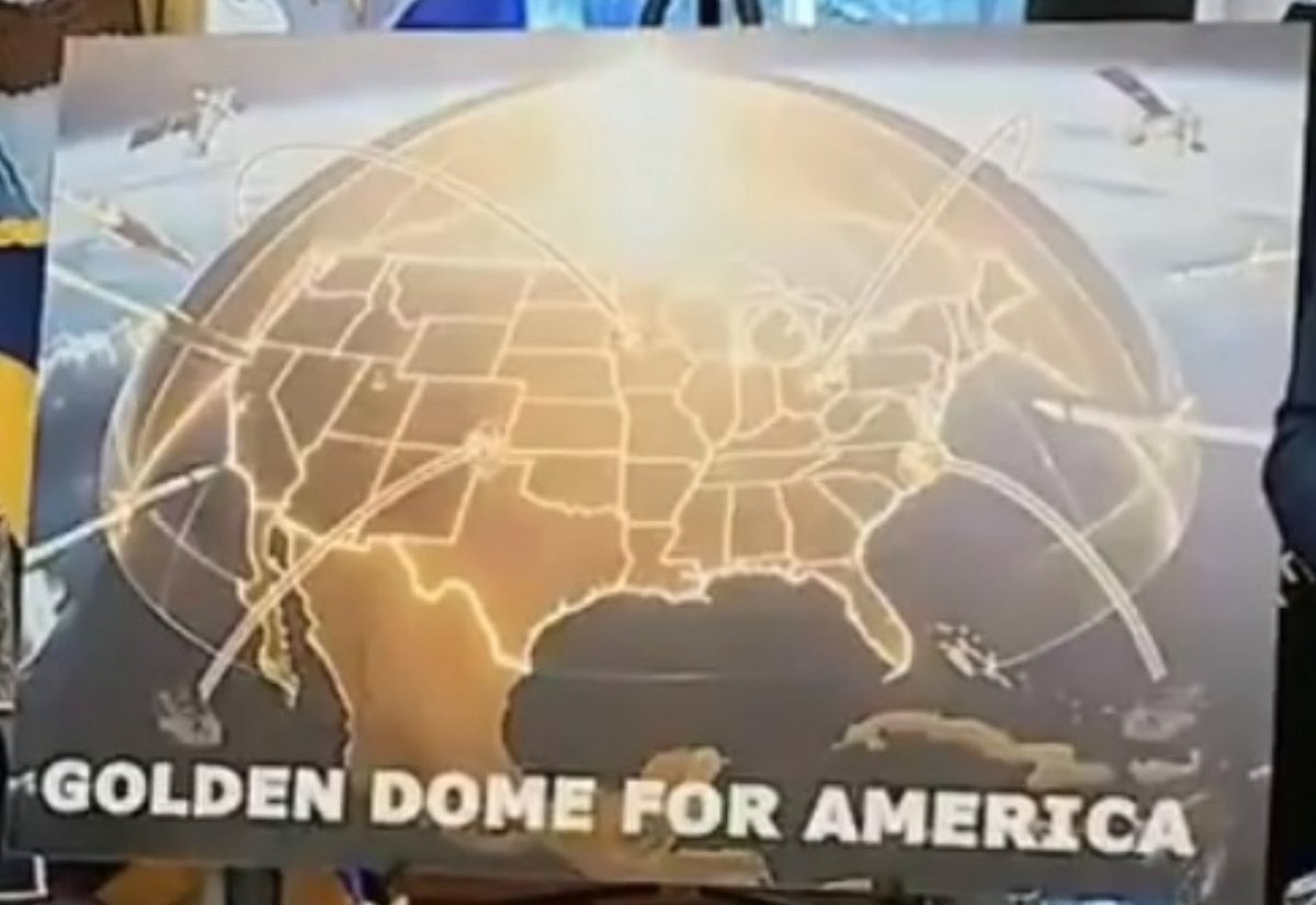 SeeTheBigDipper's tweet photo. @TheRubberDuck79 “GOLDEN DOME FOR AMERICA”
Pics from @PapiTrumpo post:
The gold sure looks far reaching up, down… https://t.co/1Mq4BFwhnd