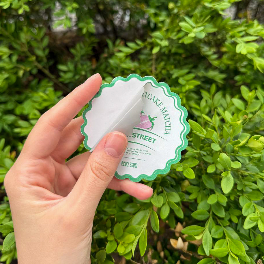 Printleaf's tweet image. Die-cut stickers = perfect product labels 🎯
Get custom shapes &amp;amp; fast turnaround in NYC.
👉 printleaf.com
#productpackaging #stickers #diecutstickers #nycbusiness