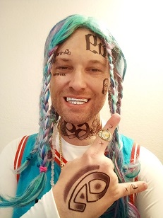 BlakeTheGreat22's tweet photo. Thank you for sending me this.. YEah I like to get down on Halloween.... https://t.co/Ic2tSZqSer