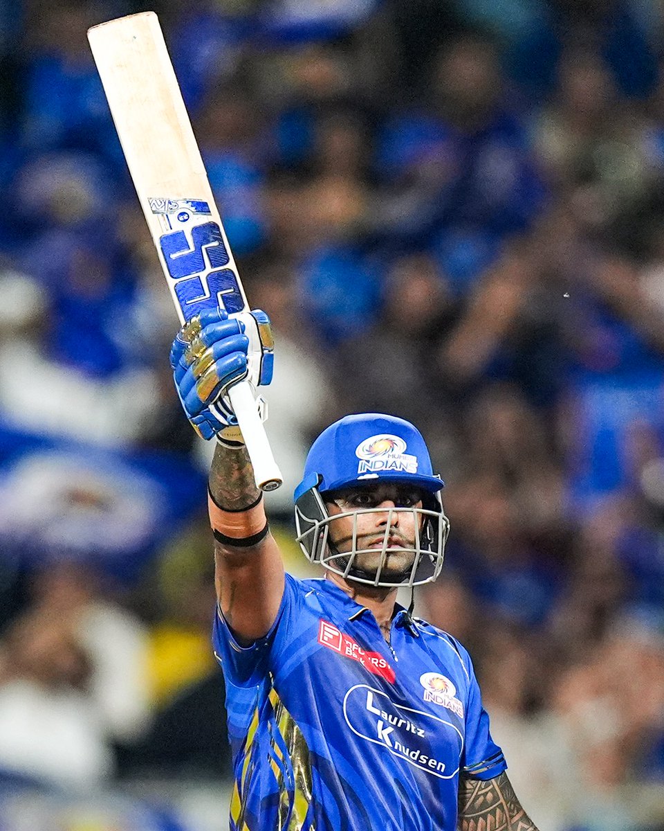 𝗦𝘂𝗿𝘆𝗮 𝘀𝗼𝗮𝗿𝘀, 𝗪𝗮𝗻𝗸𝗵𝗲𝗱𝗲 𝗿𝗼𝗮𝗿𝘀💥

#MumbaiIndians #PlayingLikeMumbai #TATAIPL #MIvDC