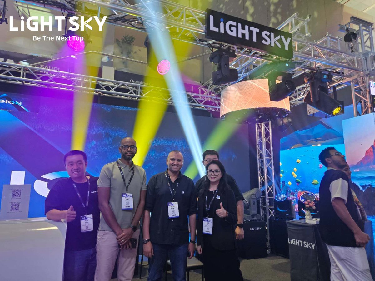 LightskyNews's tweet image. Exhibition Update | SLS Expo 2025 is in full swing!  

If you haven’t made it yet, no worries — the show runs until May 22. Come visit us at Booth 2B190 and experience our latest stage lighting in action!  #LIGHTSKY #SLSEXPO2025 #StageLight
