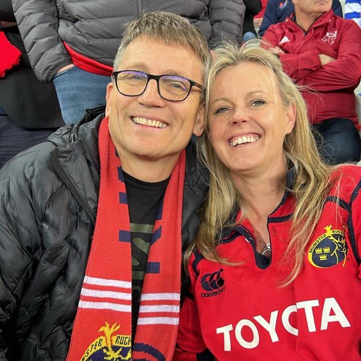 Munster Rugby are deeply saddened to learn of the passing of Michelle Payne, a former Munster staff member and wife of former team manager &amp; player Shaun Payne, after a two-year battle against breast cancer. 

Our immediate thoughts are with Shaun, their children Dylan and Amy &amp;